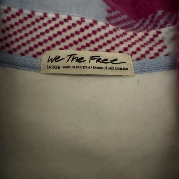 We The Free Plaid Long Ruby Pink and White Plaid Jacket Women’s Large/XL - Picture 4 of 8
